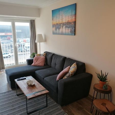 Appartement Oostende Vlak Aan Zee Exteriör bild